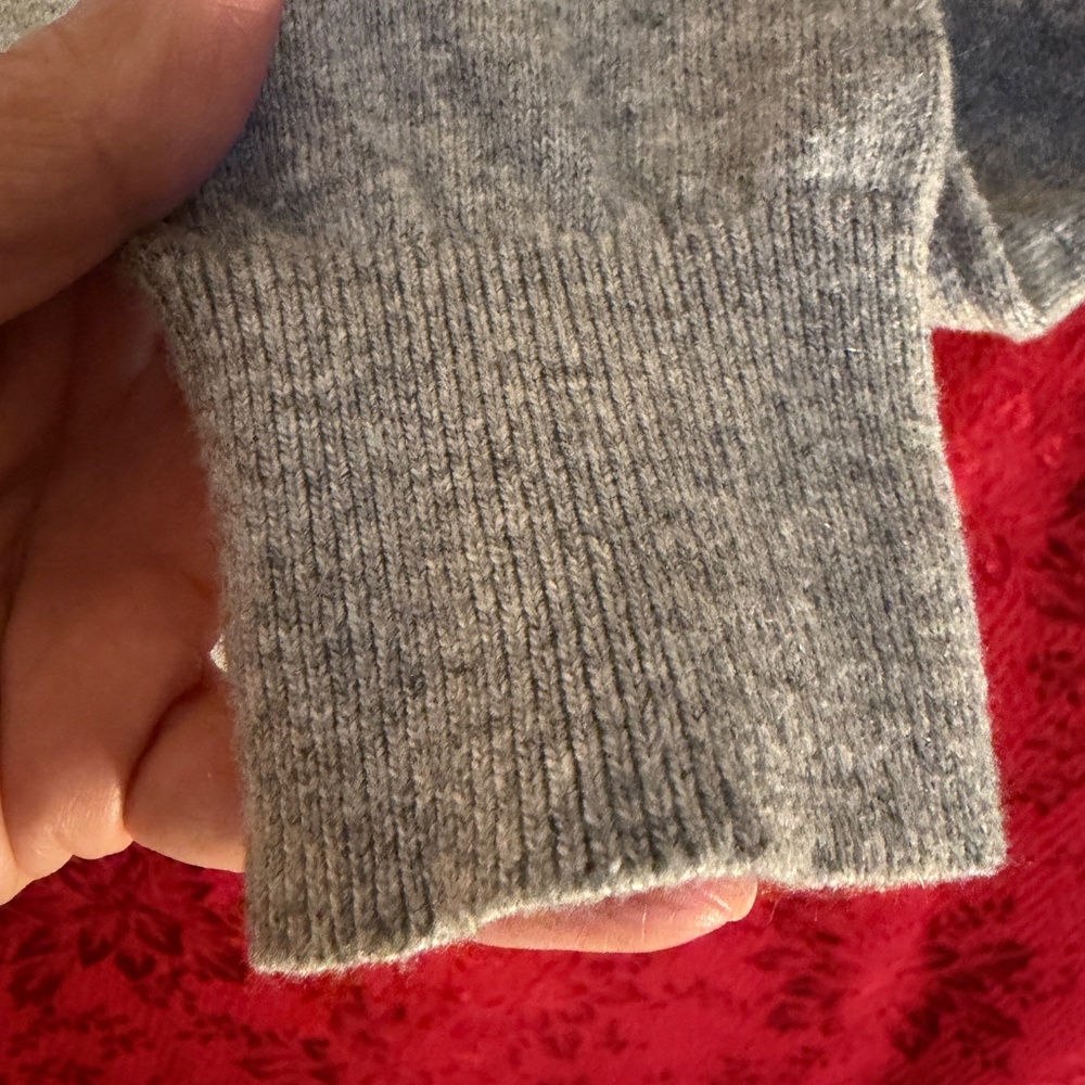 Boden Women's Dog Novelty Gray Red and White Sweater Size 6 - Picture 6 of 9